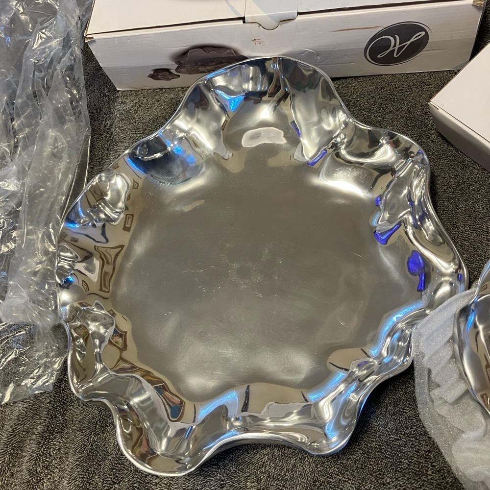 Arthur Court CARMEL Metal Modern Two Piece Chip and Dip Platter and Dip - Picture 3 of 7